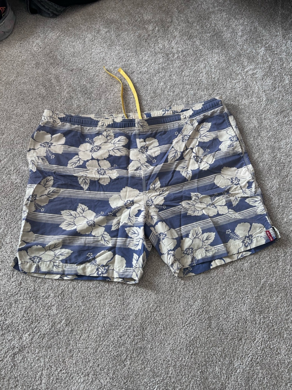 Tommy Bahama Relax Blue Cream Floral Swim Trunks Beach Resort Men XXL